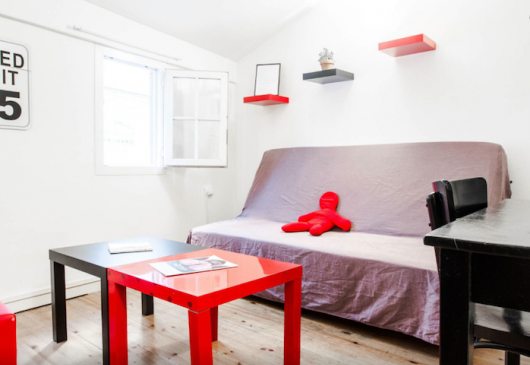 Equipped&renovated apartment center