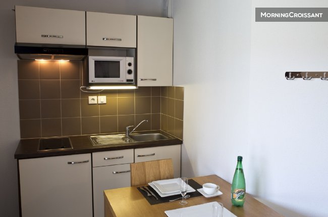 Modern and confortable studio