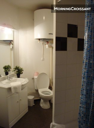 Studio 23m² furnished