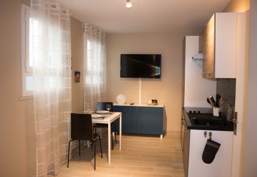Furnished Rentals In Fontainebleau France Studio In Heart Of Fontainebleau
