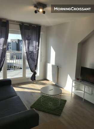 Big furnished studio & cosy balcony