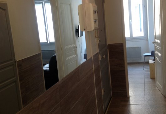 Furnished 3 br flat 55 sqm Toulon 