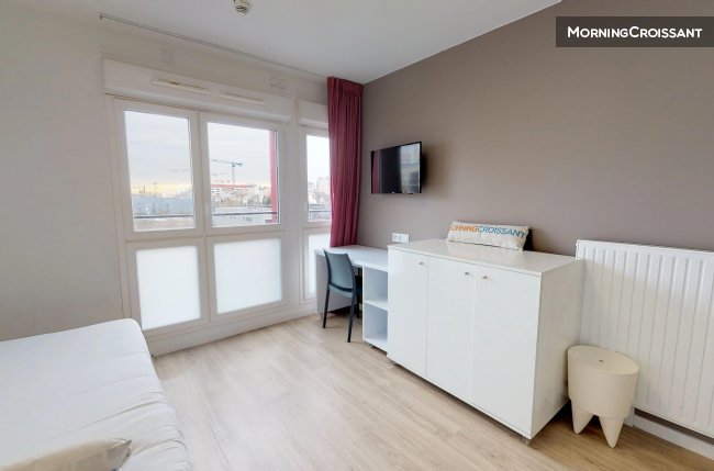 New studio near Paris - Students