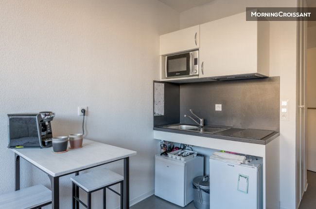 Nice studio in residence