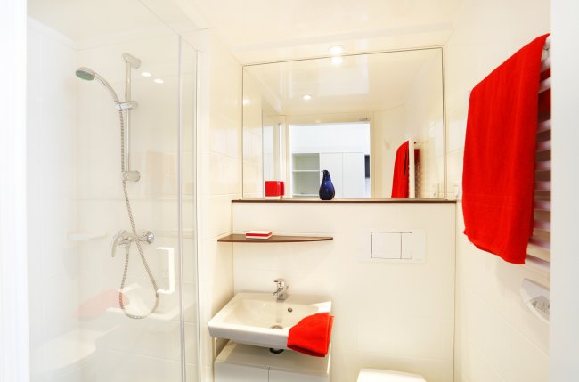 Studio furnished and equipped