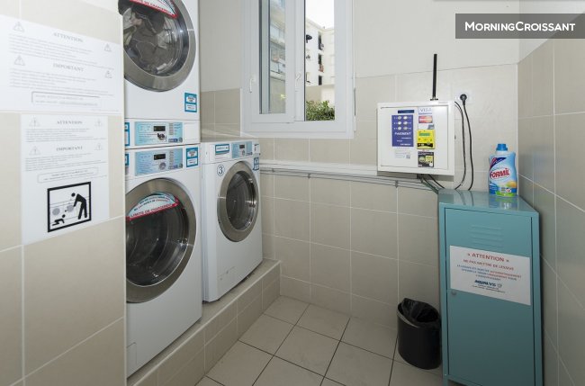Well furnished 1BR flat