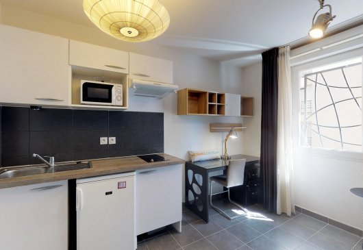 Well equipped 1BR fat