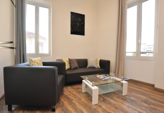 Loft in the heart of Antibes
