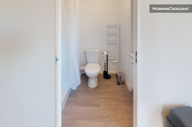 In residence and furnished