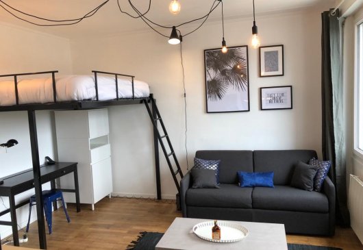 Le Zazu, great studio near Station