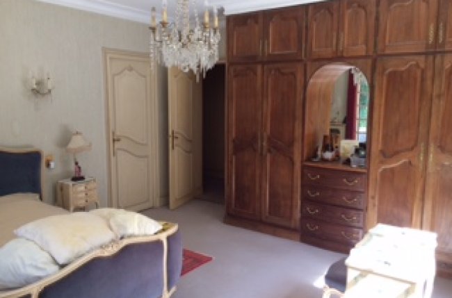 Studio of 50 sqm in house