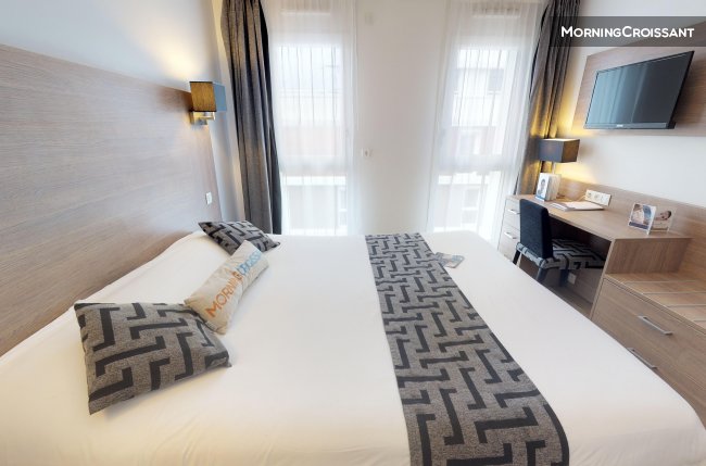 Comfortable studio with double bed
