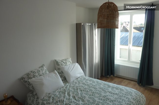Beautiful bright furnished apartmen
