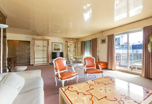 Luxury Apartment