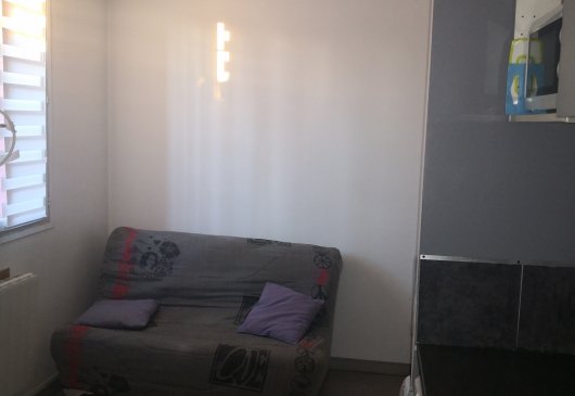 Furnished studio in Toulon