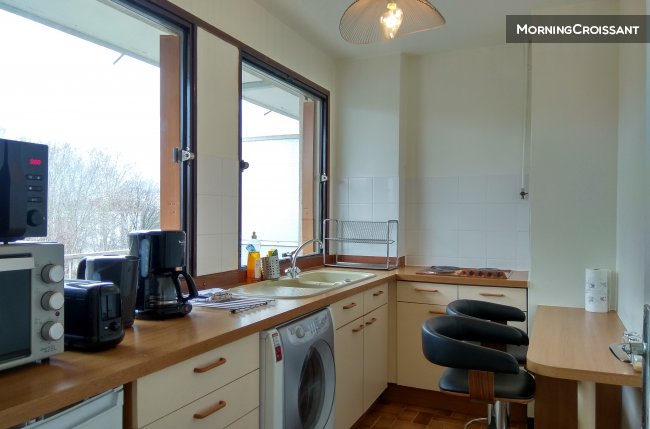Budget apart with parking and balco