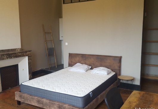 Large room in shared apartment