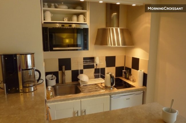 Superb studio 40 m2 garden level