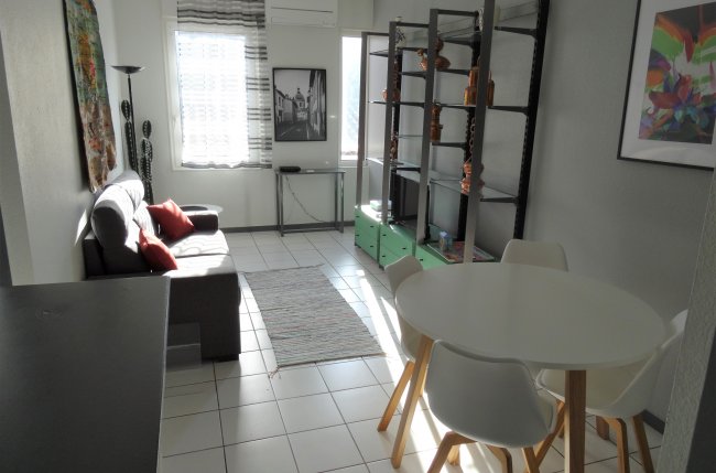 1 Br flat in St. Cyprien