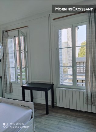 Nice studio near train station