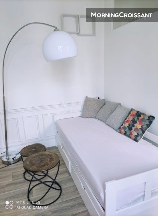 Nice studio near train station