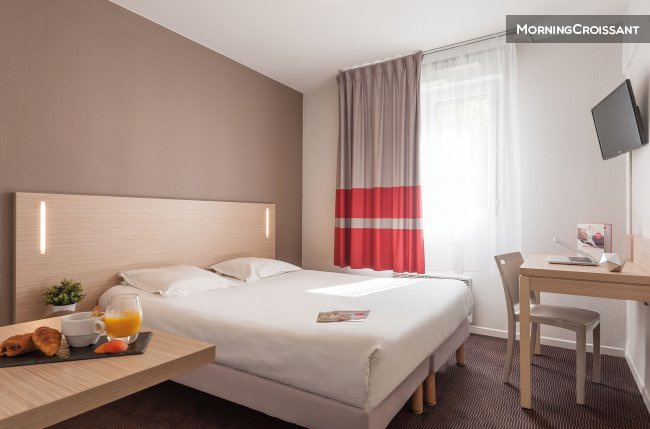 Nice studio with hotel services