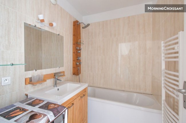 Large Bright Studio Montrouge