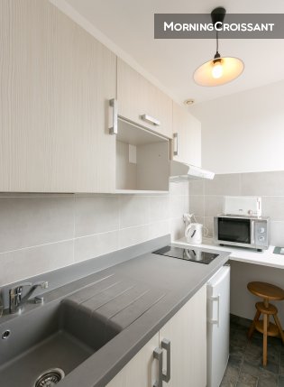 Studio 25m2 close to the centre