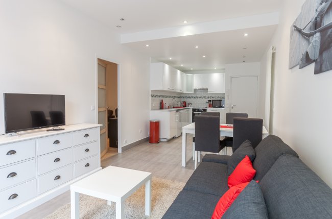 Beautiful apt 60m2 near centre
