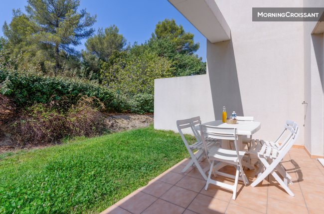 1BR villa apartment