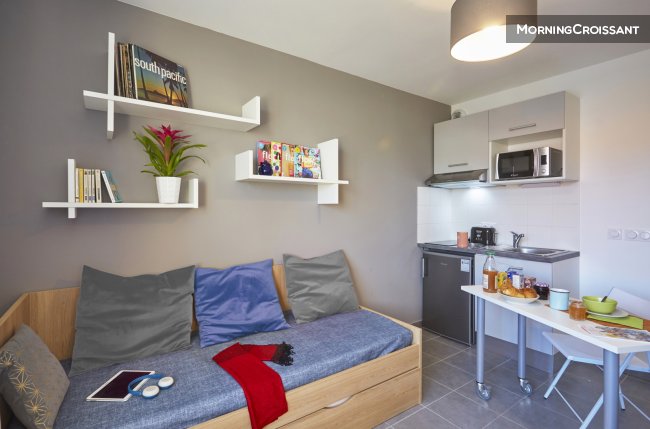 Fully equipped studio