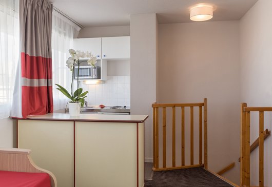 Nice T2 with hotel services