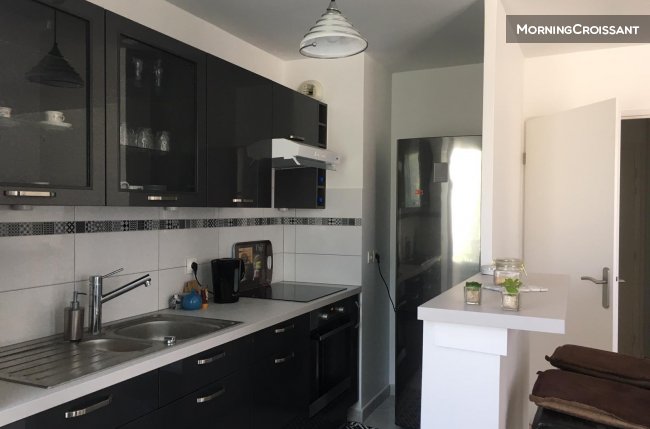 New 1BR flat just near RER B