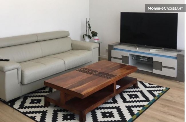 New 1BR flat just near RER B