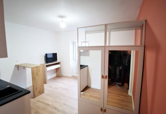 T1 Furnished (Standing) - Le Chatea