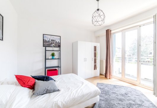 Warm and bright room - 15m