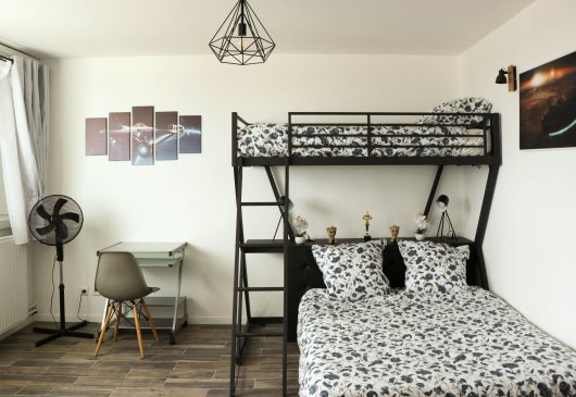 Studio near Paris refurbished