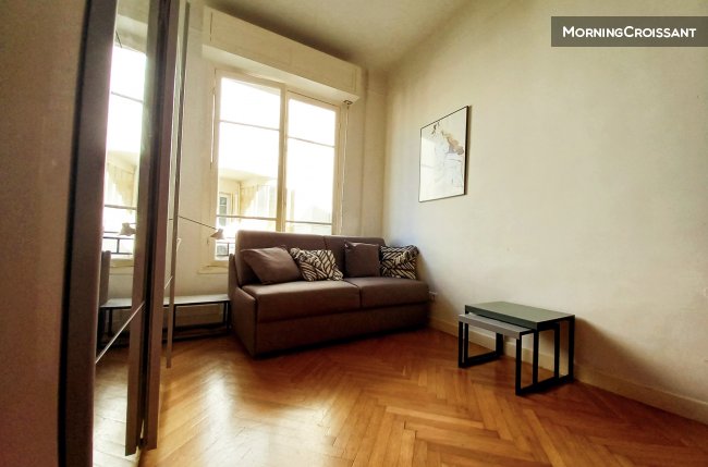 Nice studio in the Golden Square