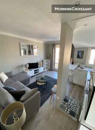 Bright and pleasant 2-room apartmen