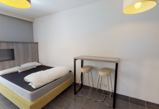 Private rooms for rent in Nice, France