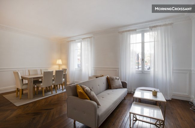 Luxury Haussmannian apartment