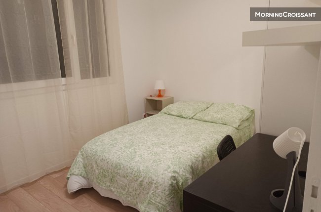 Room sharing, Lyon 8e