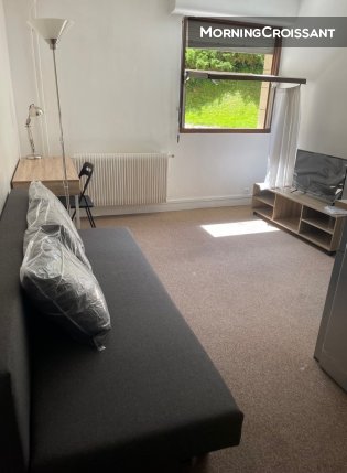 Studio Meudon Bellevue near station