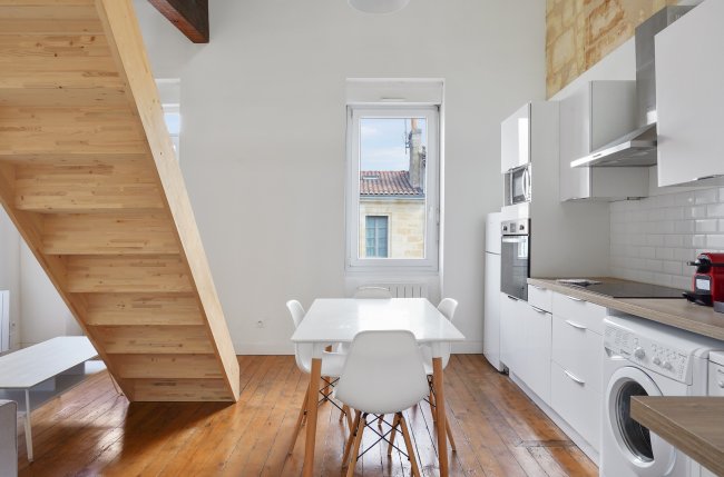 Charming flat Bordeaux