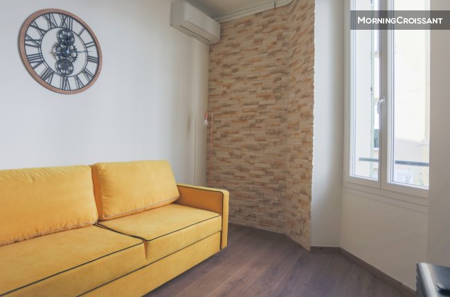 Charming quiet studio