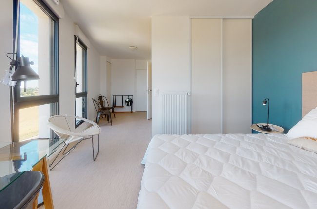 Studio residence
