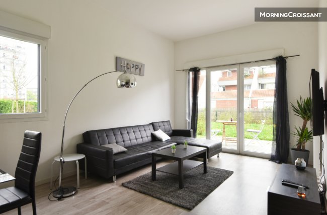 Large apartment with garden
