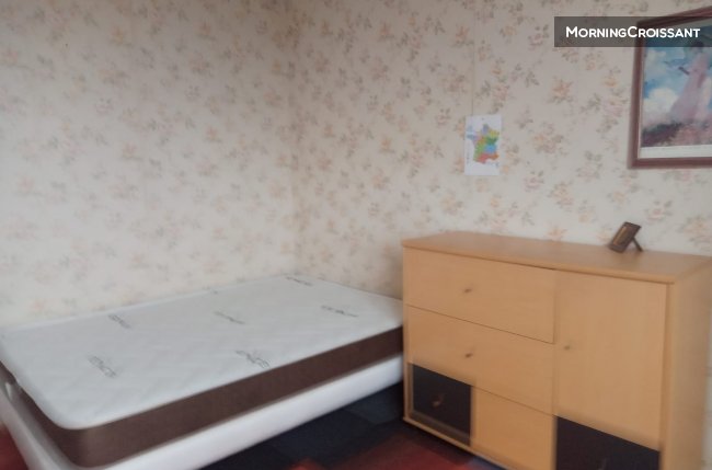 private room for student