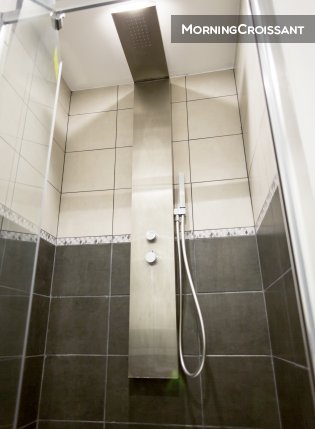Flat 52 m2 hyper centre Bord
