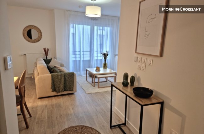 Studio near Paris